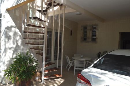 Casa para alugar com 782m², 5 quartos e 2 vagas Casa para alugar com 782m², 5 quartos e 2 vagasGaragem