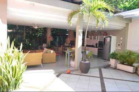 Casa para alugar com 782m², 5 quartos e 2 vagas Casa para alugar com 782m², 5 quartos e 2 vagasÁrea Gourmet