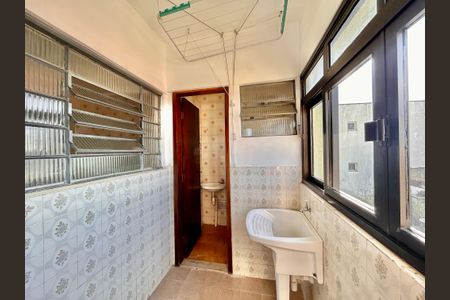 Casa para alugar com 210m², 2 quartos e 2 vagasÁrea de Serviço