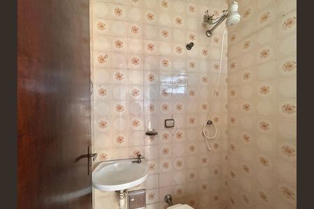 Casa para alugar com 210m², 2 quartos e 2 vagasBanheiro de serviço