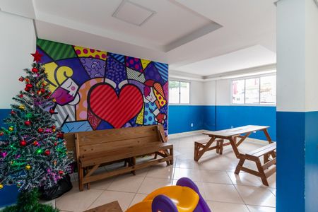 Apartamento à venda com 45m², 2 quartos e 1 vaga Apartamento à venda com 45m², 2 quartos e 1 vagaÁrea comum - Salão de festas