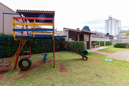 Apartamento à venda com 45m², 2 quartos e 1 vaga Apartamento à venda com 45m², 2 quartos e 1 vagaÁrea comum - Playground