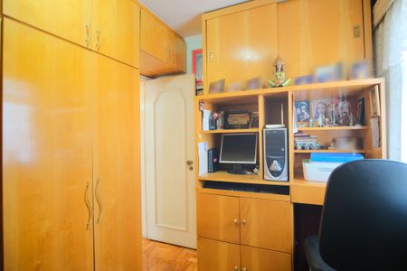 Apartamento à venda com 84m², 3 quartos e 2 vagasQuarto 3