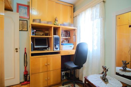 Apartamento à venda com 84m², 3 quartos e 2 vagasQuarto 3