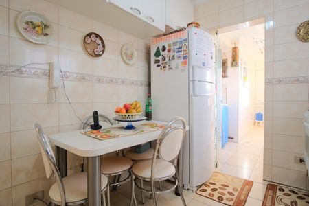 Apartamento à venda com 84m², 3 quartos e 2 vagasCozinha