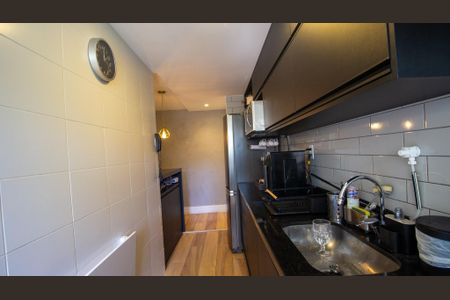 Apartamento para alugar com 90m², 3 quartos e 2 vagas Apartamento para alugar com 90m², 3 quartos e 2 vagasCozinha e Área de Serviço