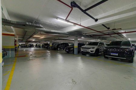Apartamento para alugar com 90m², 3 quartos e 2 vagas Apartamento para alugar com 90m², 3 quartos e 2 vagasÁrea Comum - Garagem
