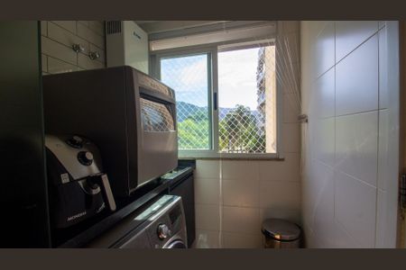 Apartamento para alugar com 90m², 3 quartos e 2 vagas Apartamento para alugar com 90m², 3 quartos e 2 vagasCozinha e Área de Serviço