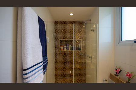 Apartamento para alugar com 90m², 3 quartos e 2 vagas Apartamento para alugar com 90m², 3 quartos e 2 vagasBanheiro da Suíte