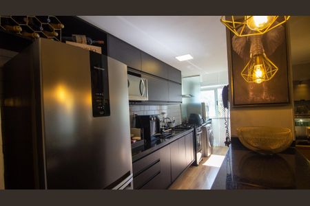Apartamento para alugar com 90m², 3 quartos e 2 vagas Apartamento para alugar com 90m², 3 quartos e 2 vagasCozinha e Área de Serviço