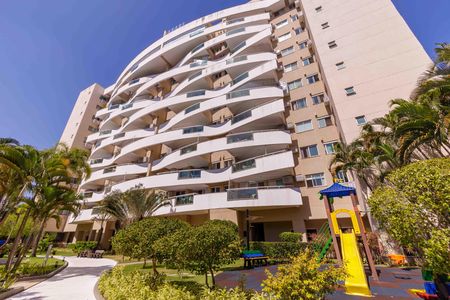 Apartamento para alugar com 90m², 3 quartos e 2 vagas Apartamento para alugar com 90m², 3 quartos e 2 vagasFachada