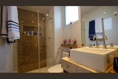 Apartamento para alugar com 90m², 3 quartos e 2 vagas Apartamento para alugar com 90m², 3 quartos e 2 vagasBanheiro da Suíte