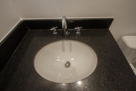 Studio à venda com 27m², 1 quarto e sem vagaBanheiro