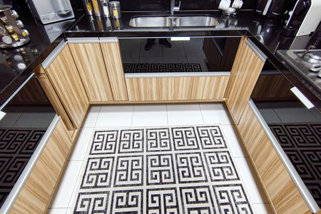 Casa de condomínio à venda com 177m², 4 quartos e 3 vagas Casa de condomínio à venda com 177m², 4 quartos e 3 vagasCozinha