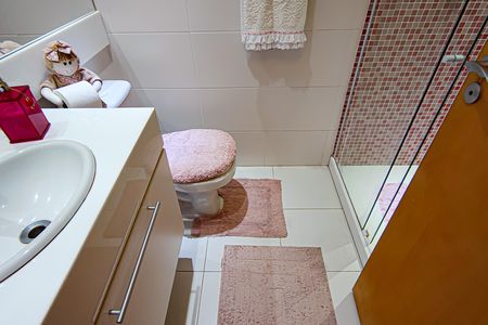 Casa de condomínio à venda com 177m², 4 quartos e 3 vagas Casa de condomínio à venda com 177m², 4 quartos e 3 vagasBanheiro da Suíte 3