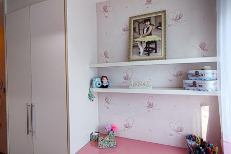 Casa de condomínio à venda com 177m², 4 quartos e 3 vagas Casa de condomínio à venda com 177m², 4 quartos e 3 vagasSuíte 3