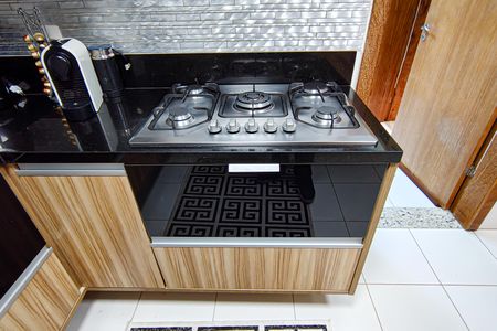 Casa de condomínio à venda com 177m², 4 quartos e 3 vagas Casa de condomínio à venda com 177m², 4 quartos e 3 vagasCozinha