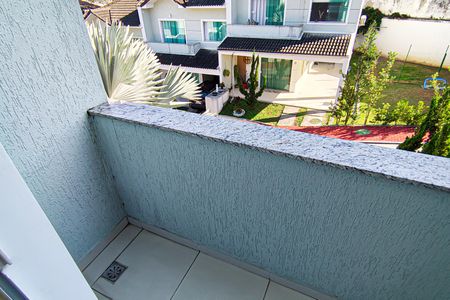 Casa de condomínio à venda com 177m², 4 quartos e 3 vagas Casa de condomínio à venda com 177m², 4 quartos e 3 vagasVaranda da Suíte 4