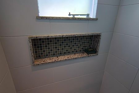 Casa de condomínio à venda com 177m², 4 quartos e 3 vagas Casa de condomínio à venda com 177m², 4 quartos e 3 vagasBanheiro da Suíte 1