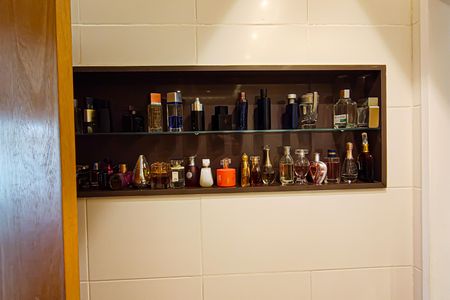 Casa de condomínio à venda com 177m², 4 quartos e 3 vagas Casa de condomínio à venda com 177m², 4 quartos e 3 vagasBanheiro da Suíte 4