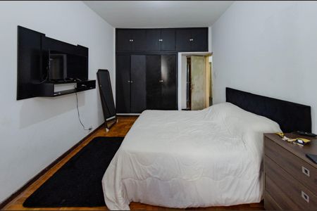 Casa à venda com 300m², 3 quartos e 5 vagasSuíte