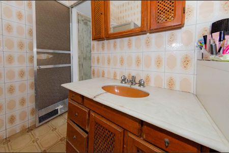 Casa à venda com 300m², 3 quartos e 5 vagasBanheiro suíte