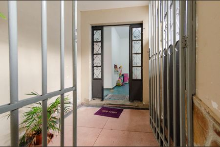 Casa à venda com 300m², 3 quartos e 5 vagasEntrada