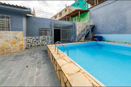 Casa à venda com 300m², 3 quartos e 5 vagasÁrea externa