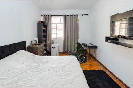 Casa à venda com 300m², 3 quartos e 5 vagasSuíte