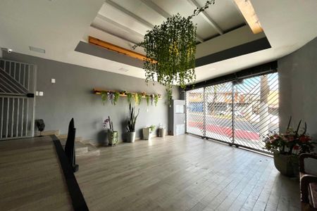 Casa para alugar com 340m², 4 quartos e 2 vagas Casa para alugar com 340m², 4 quartos e 2 vagasGaragem