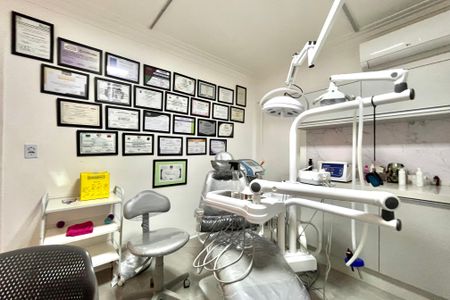 Casa para alugar com 340m², 4 quartos e 2 vagas Casa para alugar com 340m², 4 quartos e 2 vagasQuarto 2