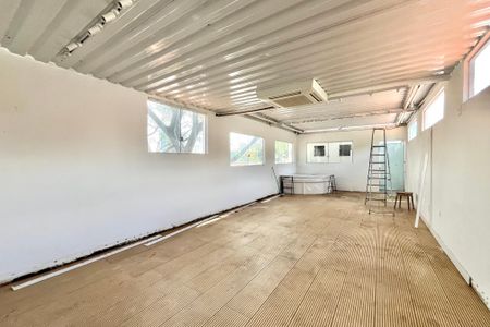 Casa para alugar com 340m², 4 quartos e 2 vagas Casa para alugar com 340m², 4 quartos e 2 vagasÁrea externa