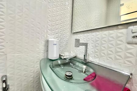 Casa para alugar com 340m², 4 quartos e 2 vagas Casa para alugar com 340m², 4 quartos e 2 vagasEdícula