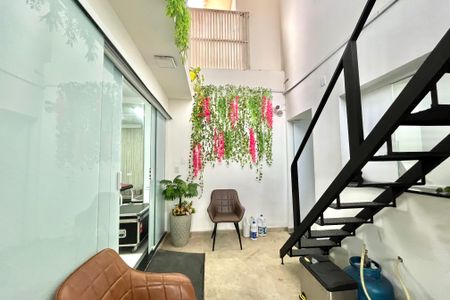 Casa para alugar com 340m², 4 quartos e 2 vagas Casa para alugar com 340m², 4 quartos e 2 vagasÁrea externa