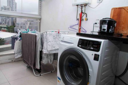 Apartamento à venda com 70m², 2 quartos e 1 vagaÁrea de Serviço