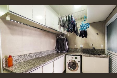Apartamento à venda com 243m², 4 quartos e 4 vagas