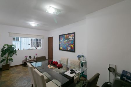 Apartamento à venda com 72m², 3 quartos e 1 vaga Apartamento à venda com 72m², 3 quartos e 1 vagaSala