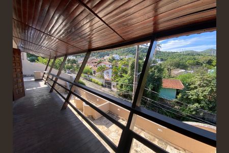 Casa de condomínio para alugar com 704m², 6 quartos e 2 vagasVaranda