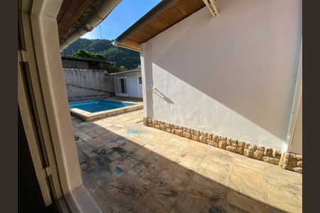 Casa de condomínio para alugar com 704m², 6 quartos e 2 vagasVista da Janela - Quarto 5