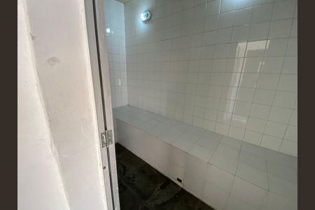 Casa de condomínio para alugar com 704m², 6 quartos e 2 vagasSauna