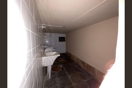 Casa de condomínio para alugar com 704m², 6 quartos e 2 vagasLavanderia