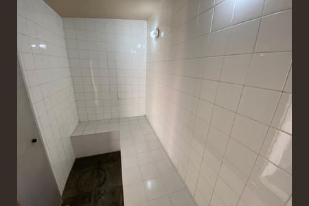 Casa de condomínio para alugar com 704m², 6 quartos e 2 vagasSauna