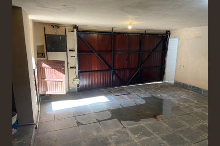 Casa de condomínio para alugar com 704m², 6 quartos e 2 vagasGaragem