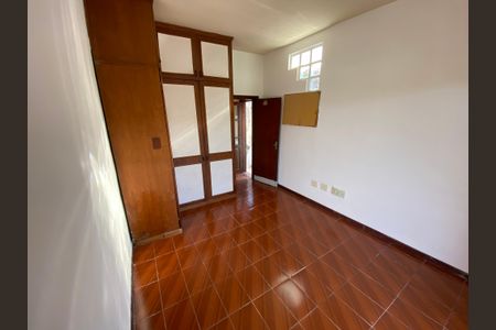 Casa de condomínio para alugar com 704m², 6 quartos e 2 vagasQuarto 4