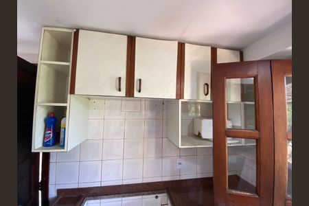 Casa de condomínio para alugar com 704m², 6 quartos e 2 vagasCozinha