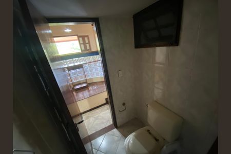 Casa de condomínio para alugar com 704m², 6 quartos e 2 vagasLavabo