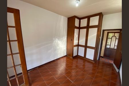 Casa de condomínio para alugar com 704m², 6 quartos e 2 vagasQuarto 4