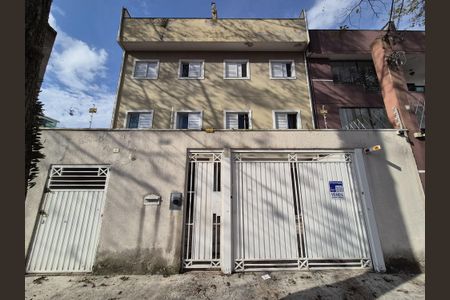 Apartamento à venda com 70m², 2 quartos e 1 vagaFachada