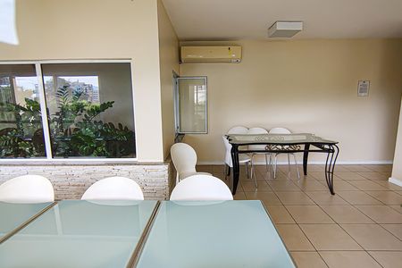 Apartamento para alugar com 110m², 2 quartos e 1 vagaÁrea comum