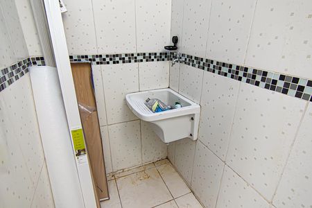 Apartamento para alugar com 110m², 2 quartos e 1 vagaÁrea de Serviço